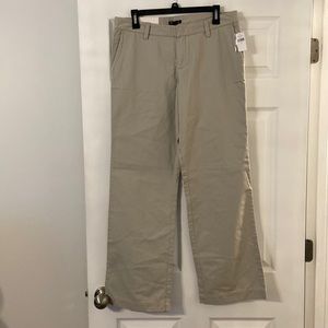 4/$15 GAP Straight Fit Chino Women’s Pants size 10 brand new with tags